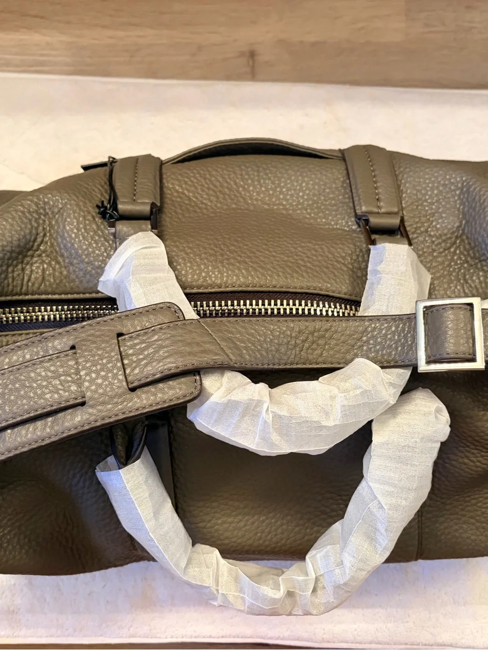 New w tag - uri  minkoff Leather duffle bag leather grey
